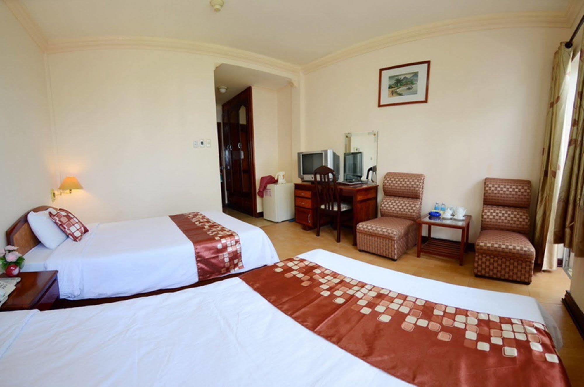 Tay Do Hotel Can Tho Buitenkant foto